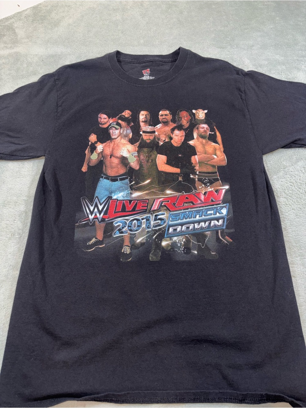 WWE Live 2015 Tour Graphic T-Shirt Raw Smackdown NXT Medium Black